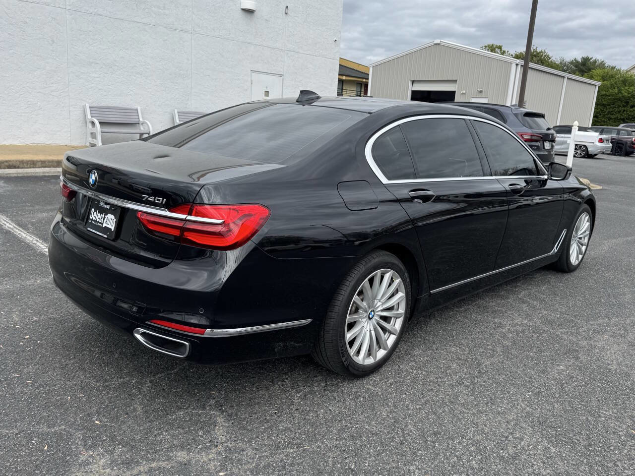 Used 2018 BMW 740i RWD image 6