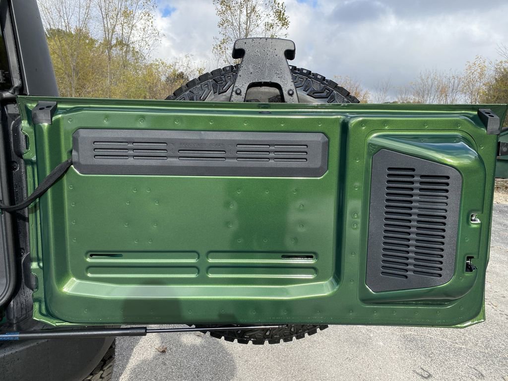 New 2025 Ford Bronco Outer Banks w/ Sasquatch Package image 18