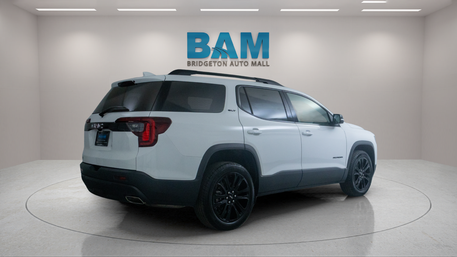 Used 2023 GMC Acadia SLT w/ Elevation Edition FWD image 7