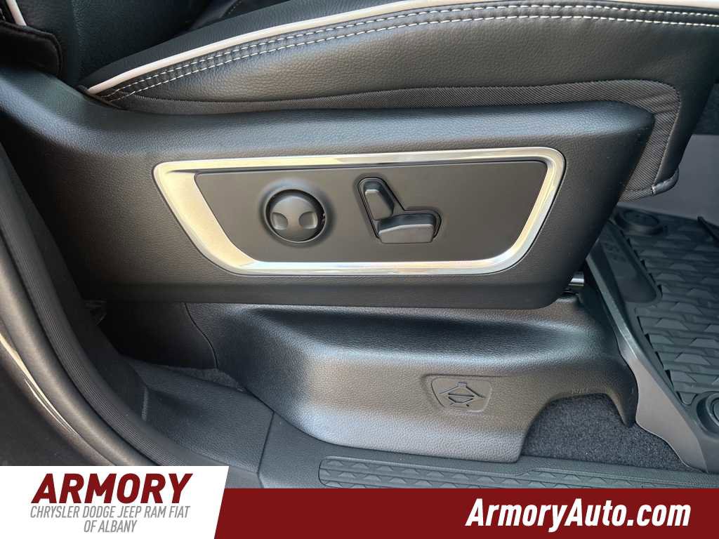 New 2026 RAM 1500 Laramie w/ Night Edition image 27