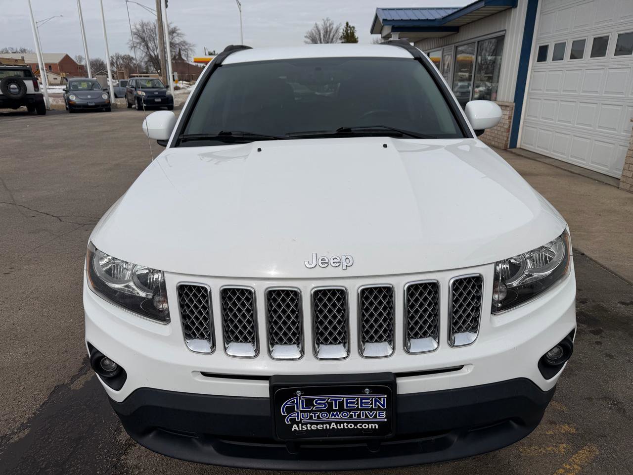 Used 2016 Jeep Compass Latitude image 8
