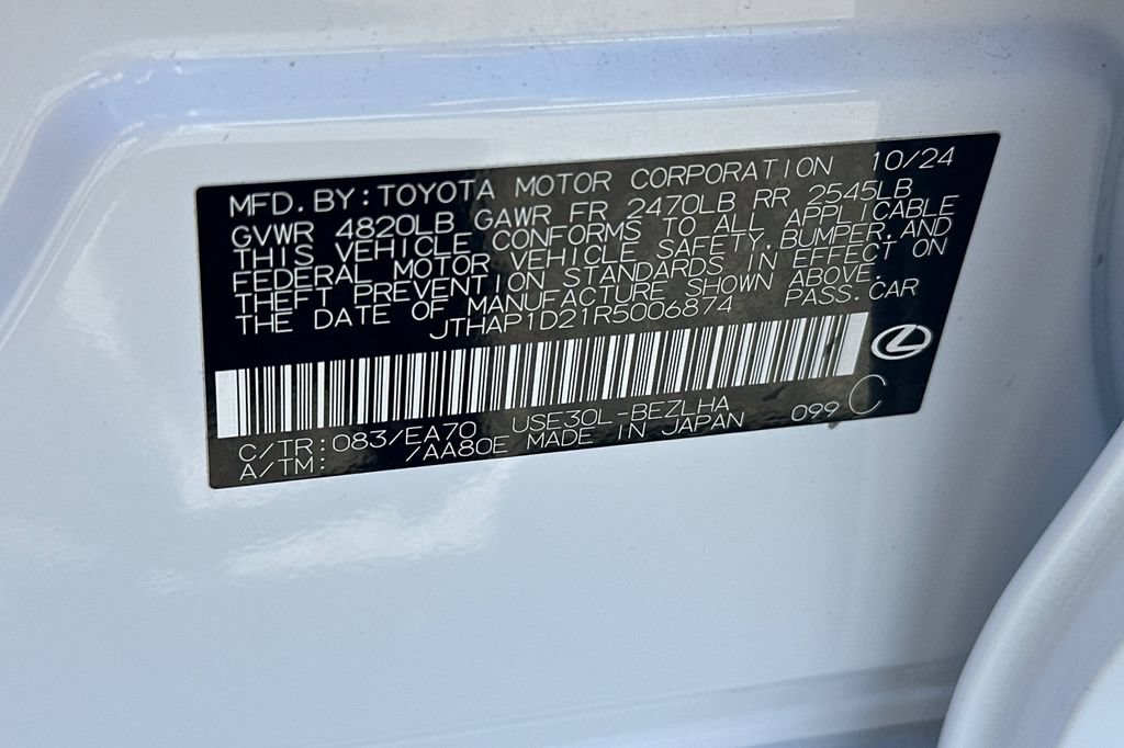 Used 2024 Lexus IS 500 RWD image 33
