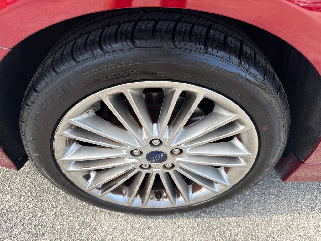 Used 2016 Ford Fusion SE w/ Equipment Group 202A image 10