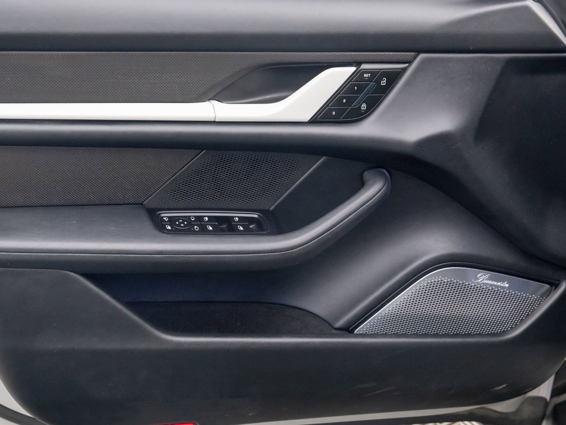 Certified 2022 Porsche Taycan Turbo S image 14