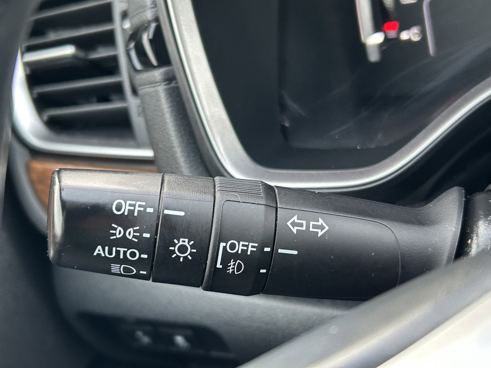 Certified 2020 Honda CR-V EX-L image 24