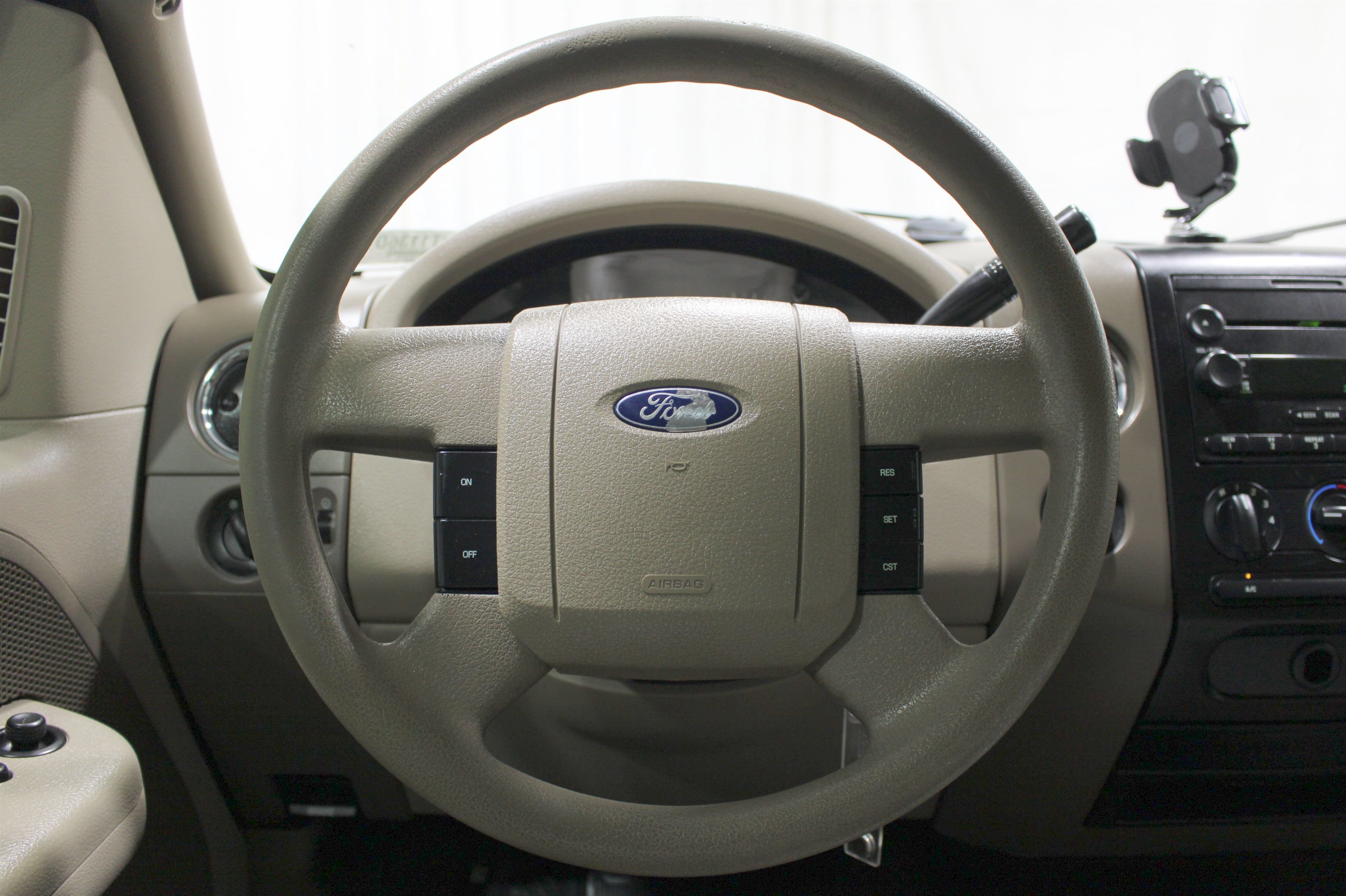 Used 2006 Ford F150 XLT AWD/4WD image 9