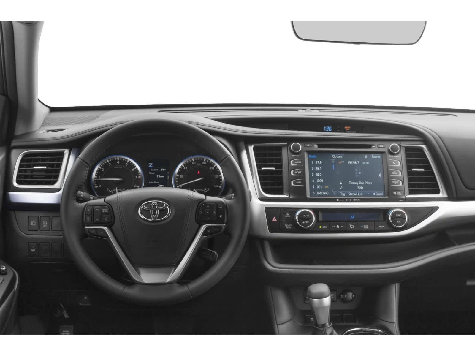 Used 2019 Toyota Highlander XLE FWD image 4
