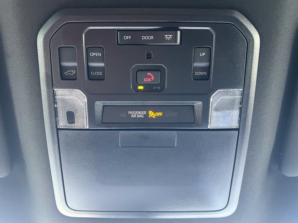 Used 2024 Toyota Sequoia TRD Pro AWD/4WD image 18