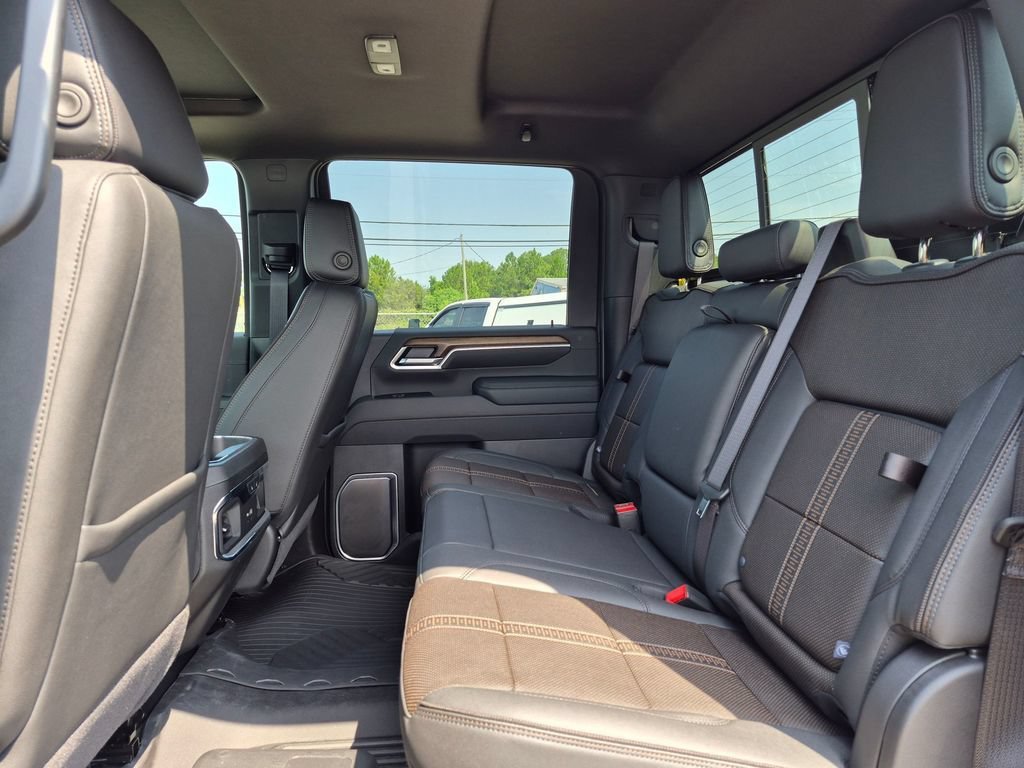 New 2026 Chevrolet Silverado 2500 High Country w/ High Country Premium Package AWD/4WD image 28