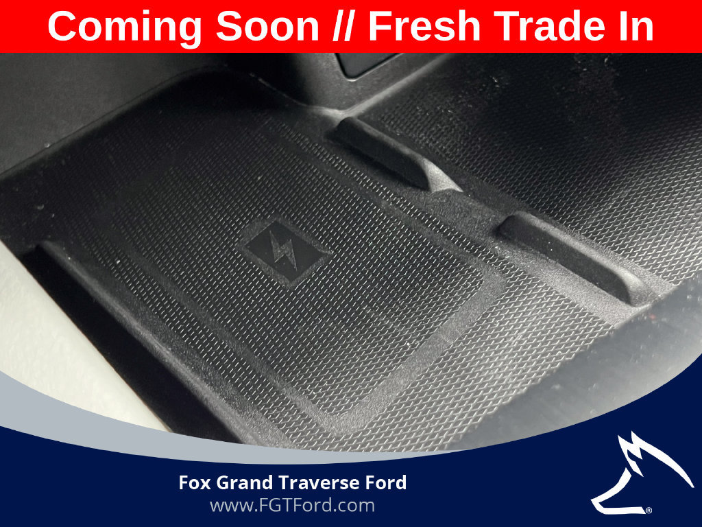 Certified 2024 Ford Escape Platinum AWD/4WD image 30