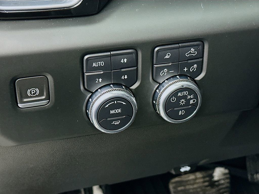 Used 2023 GMC Sierra 1500 Denali w/ Denali Reserve Package image 17