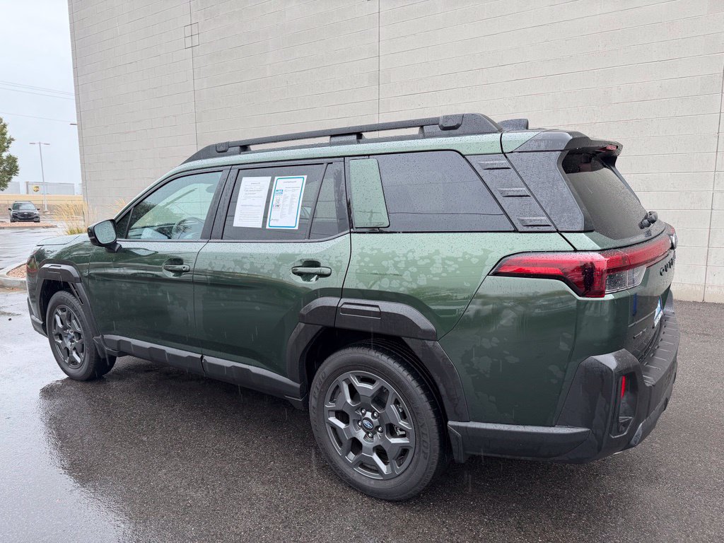 Used 2026 Subaru Outback Premium AWD/4WD image 3