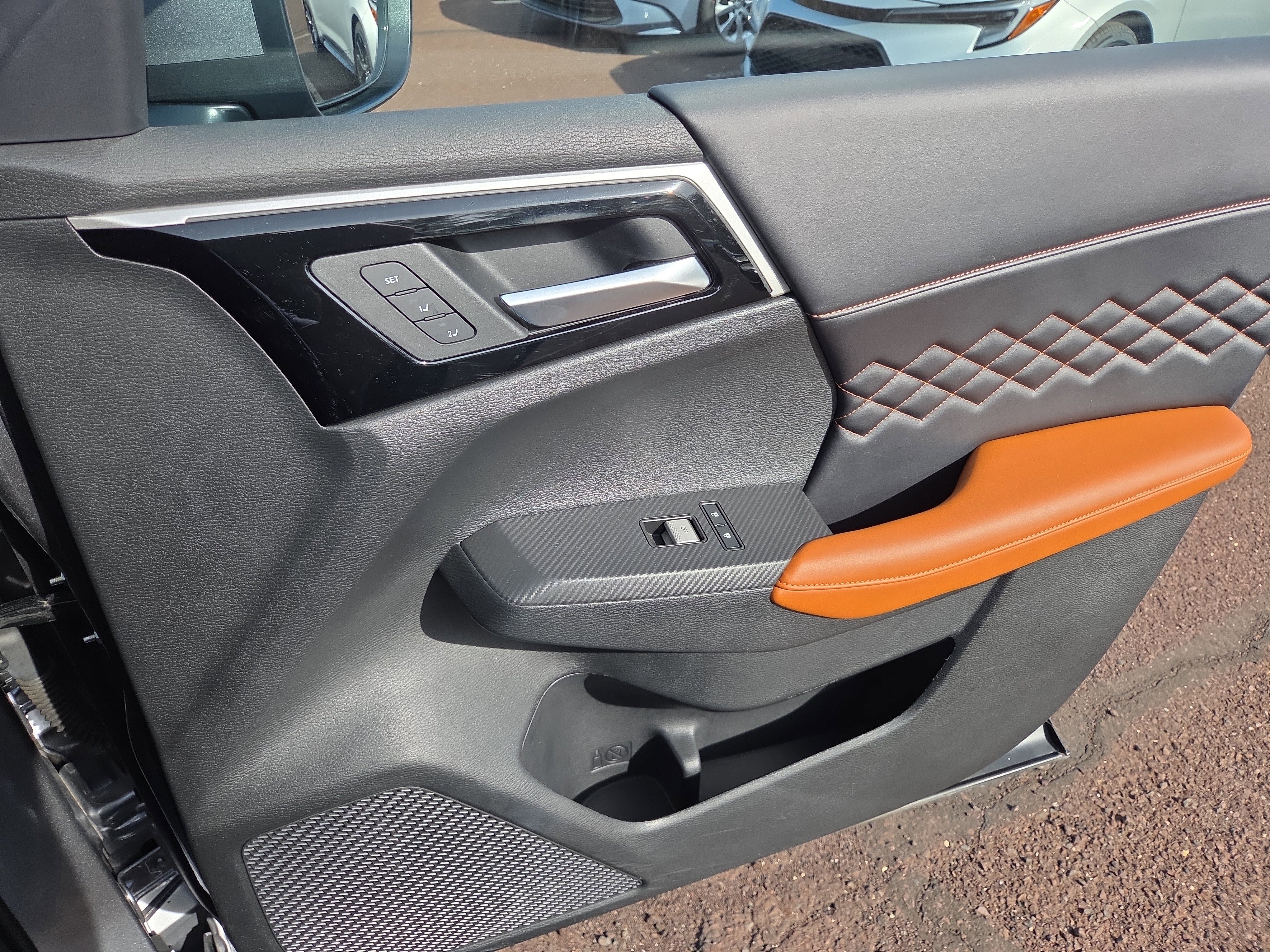 Used 2023 Mitsubishi Outlander SEL image 17