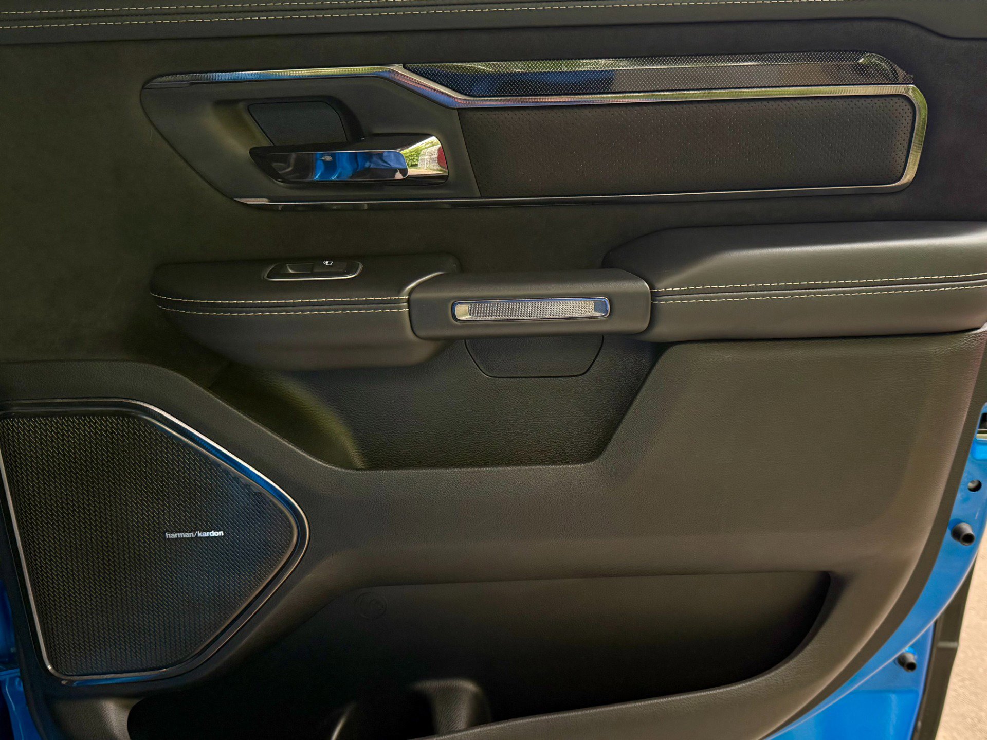 Used 2022 RAM 1500 TRX w/ TRX Level 2 Equipment Group AWD/4WD image 21