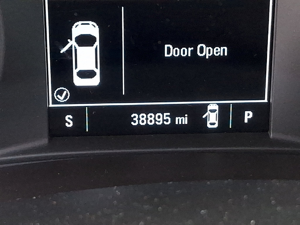 Used 2019 Chevrolet Malibu LT w/ Driver Confidence Package FWD image 18