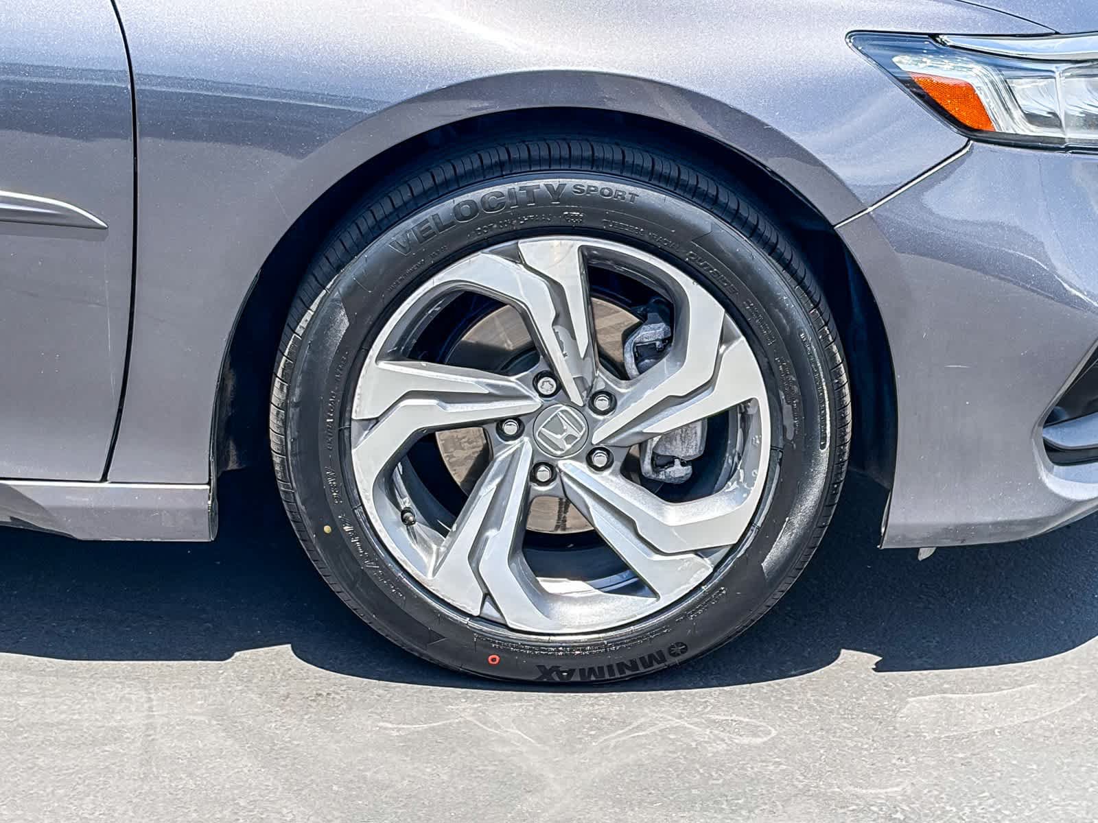 Used 2020 Honda Accord EX image 9