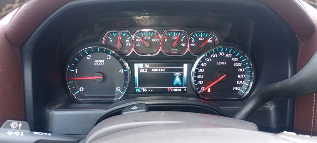 Used 2015 Chevrolet Silverado 2500 High Country w/ Duramax Plus Package image 13