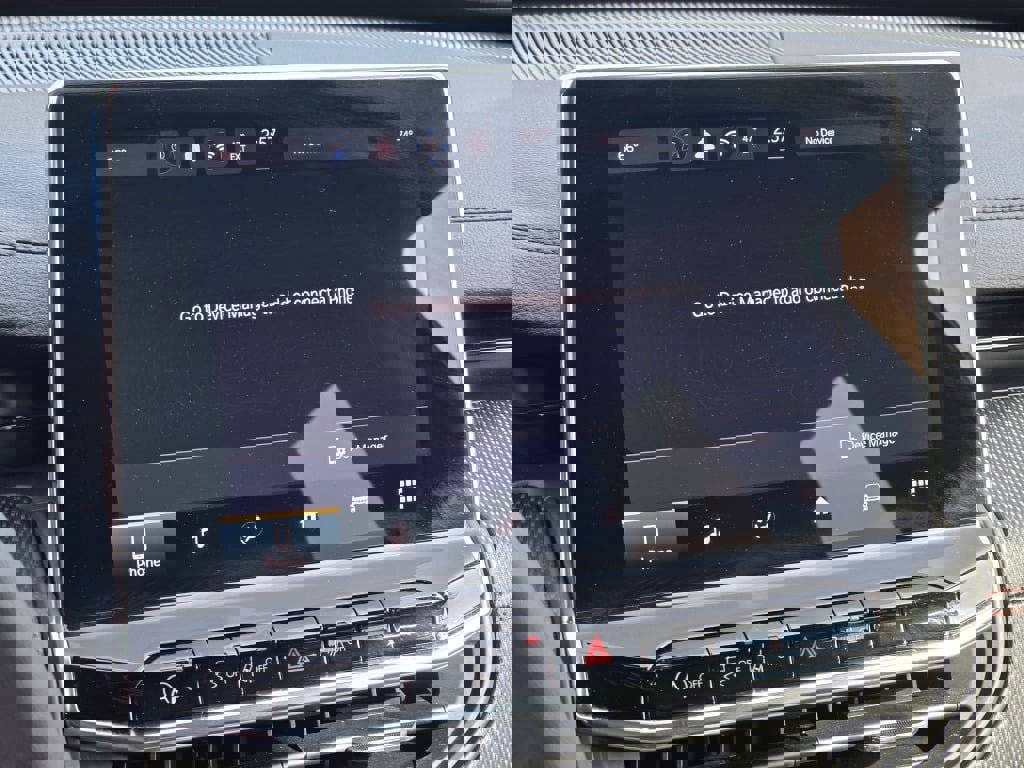 Used 2025 Jeep Compass Trailhawk image 25