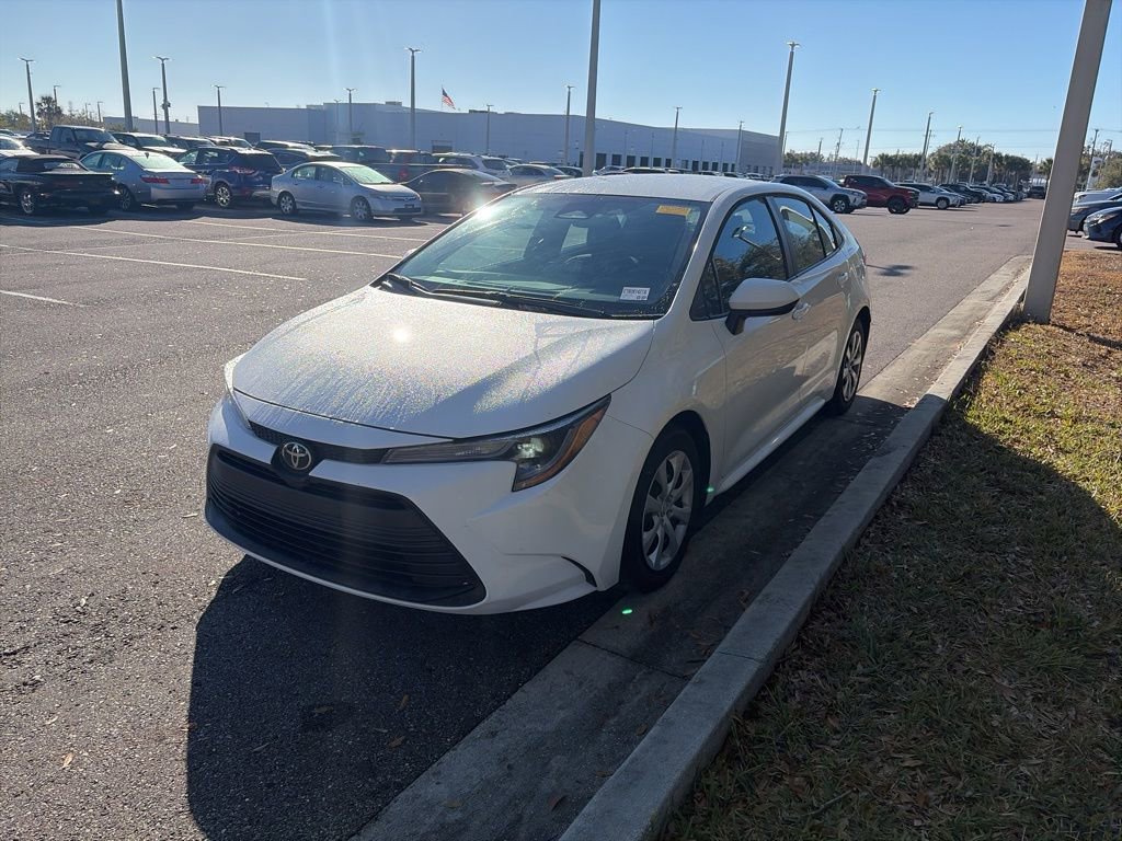 Certified 2024 Toyota Corolla LE video 1