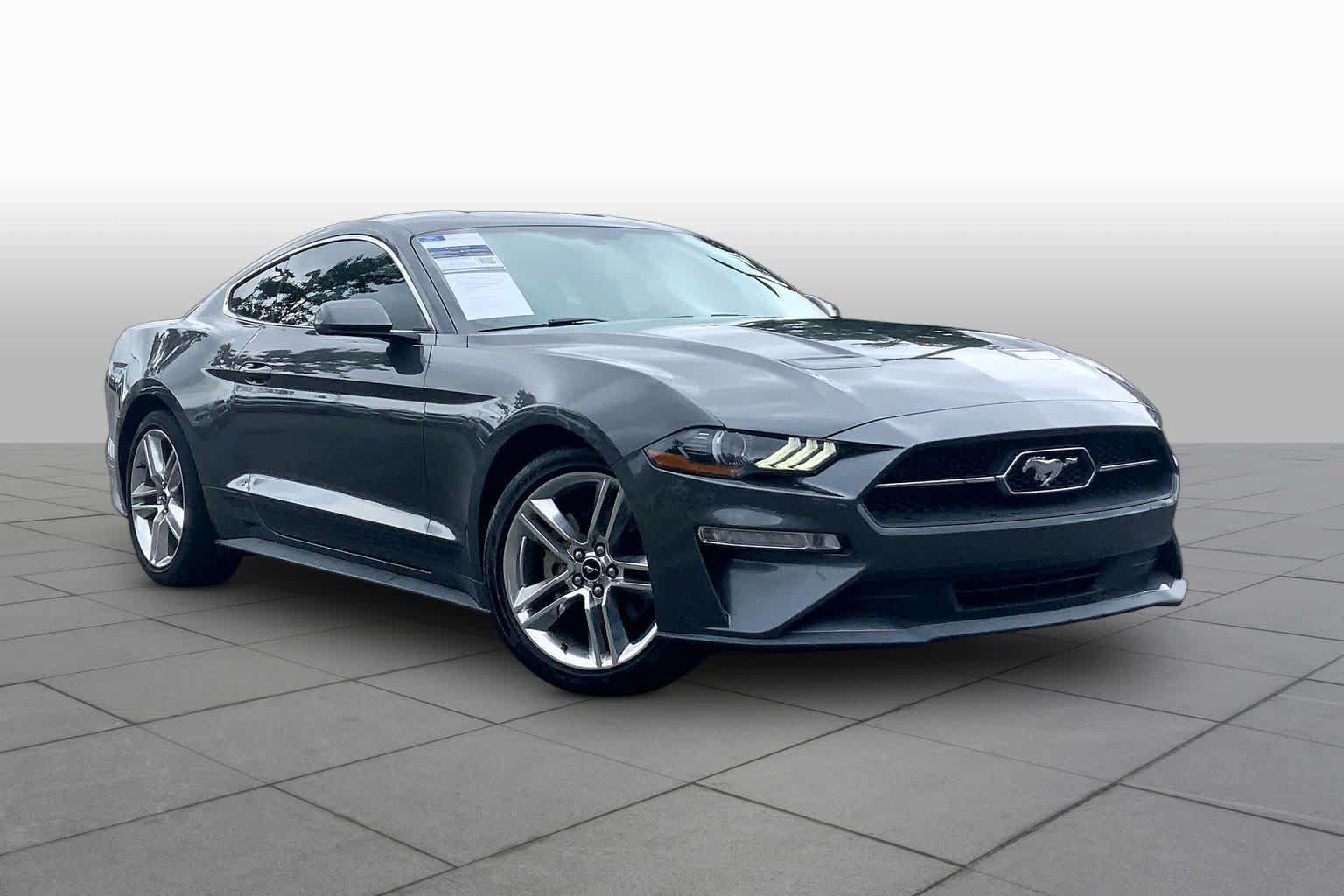 Used 2019 Ford Mustang Premium w/ Equipment Group 201A RWD image 3