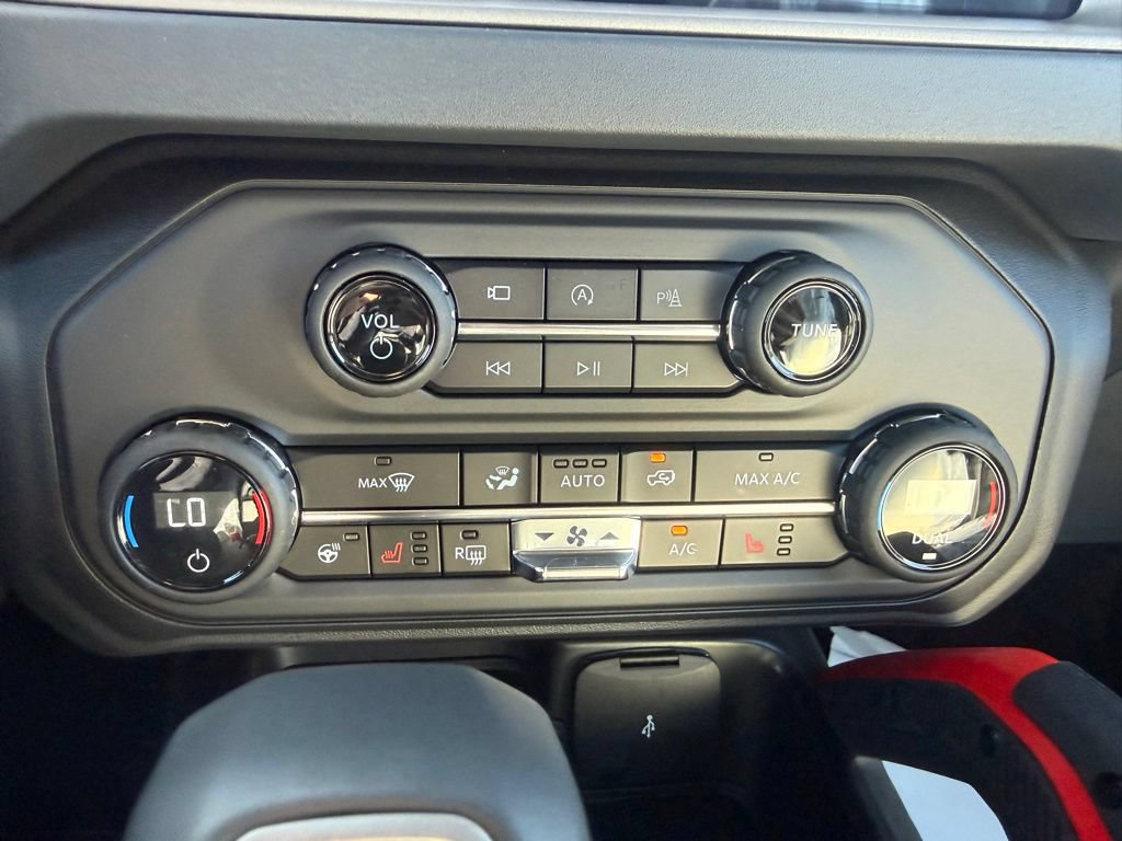 New 2026 Ford Bronco Outer Banks AWD/4WD image 23