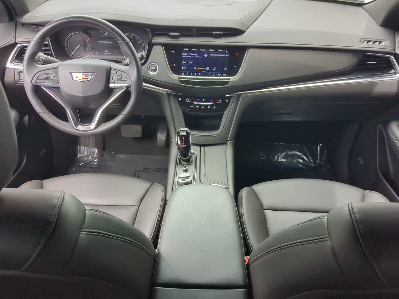 Used 2024 Cadillac XT6 Luxury FWD image 16