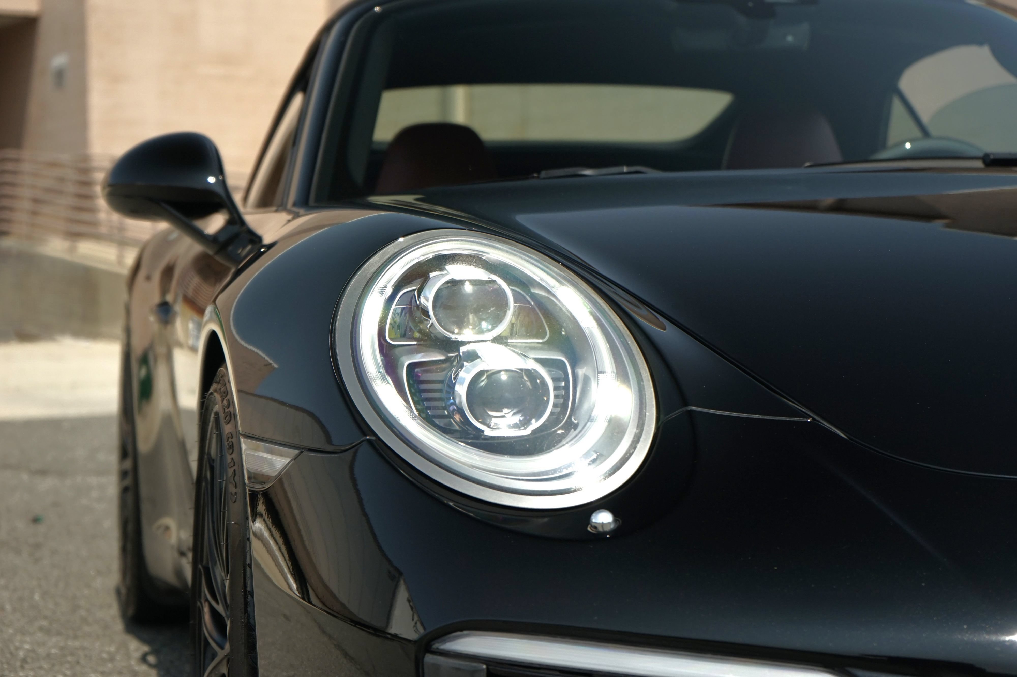 Used 2017 Porsche 911 Carrera RWD image 10