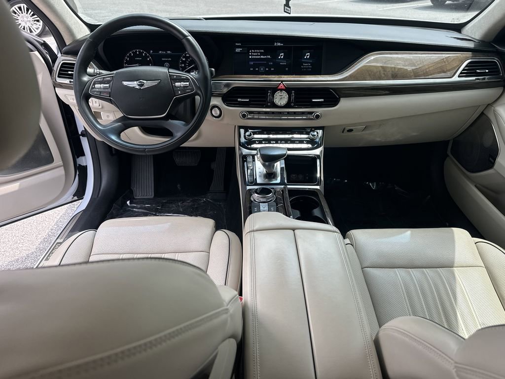 Used 2018 Genesis G90 5.0 Ultimate RWD image 17