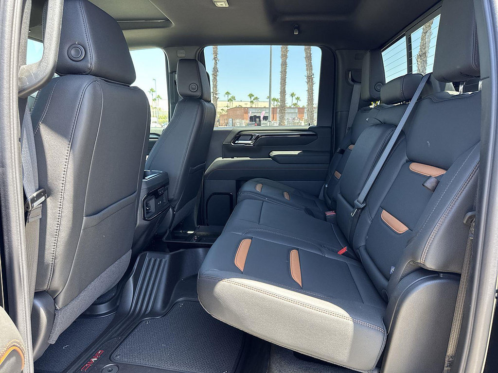 New 2026 GMC Sierra 2500 AT4 w/ AT4 Premium Plus Package AWD/4WD image 25