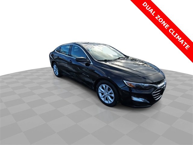 Used 2023 Chevrolet Malibu LT image 2