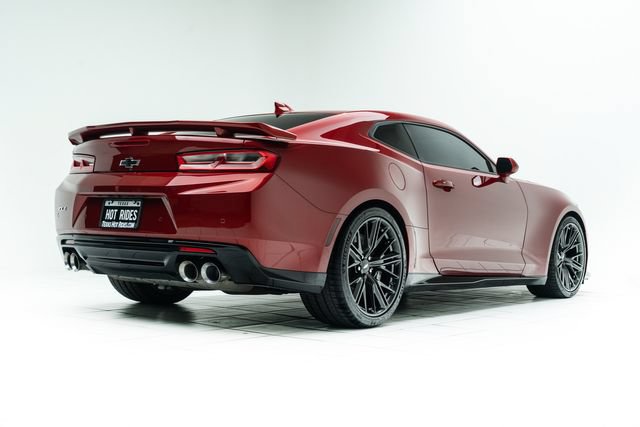 Used 2017 Chevrolet Camaro ZL1 RWD image 12