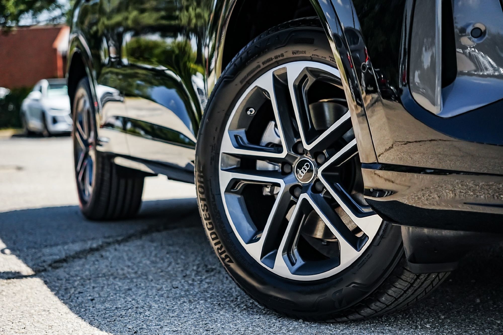 New 2025 Audi Q5 Premium image 2