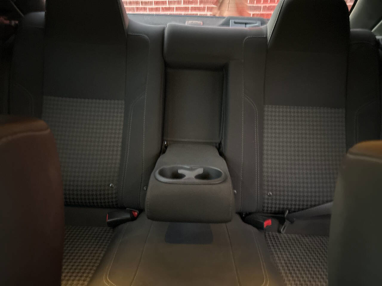 Used 2017 Dodge Challenger R/T image 8