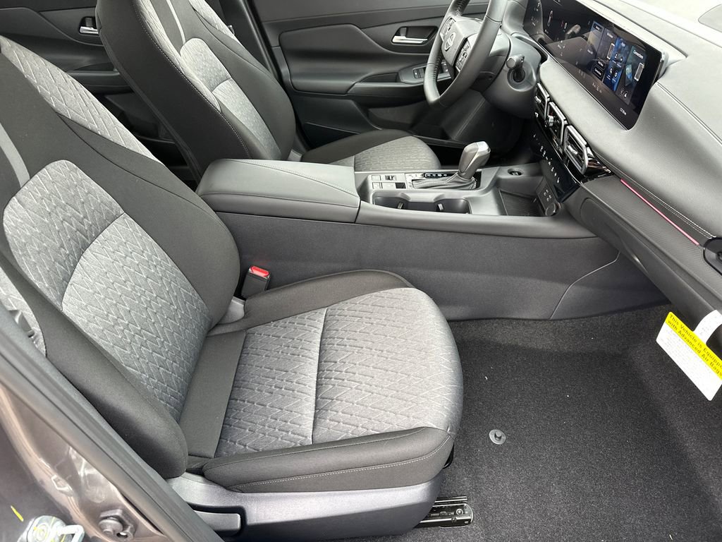 Used 2026 Nissan Sentra SV w/ SV Convenience Package image 13