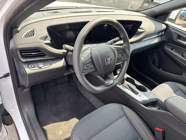 Used 2026 Buick Envista Preferred FWD image 24