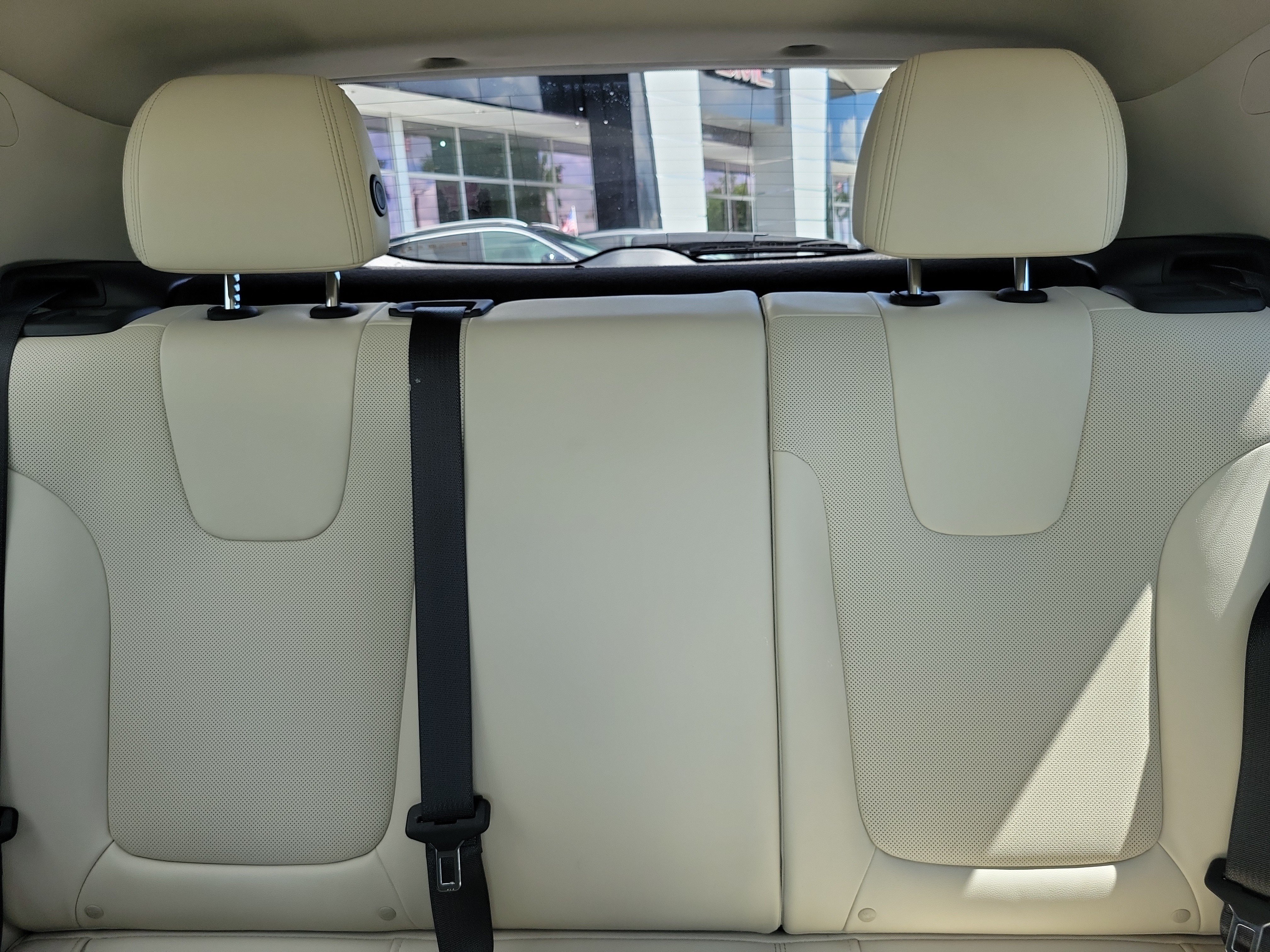 Used 2024 Buick Encore GX Sport Touring w/ Experience Buick Package FWD image 15