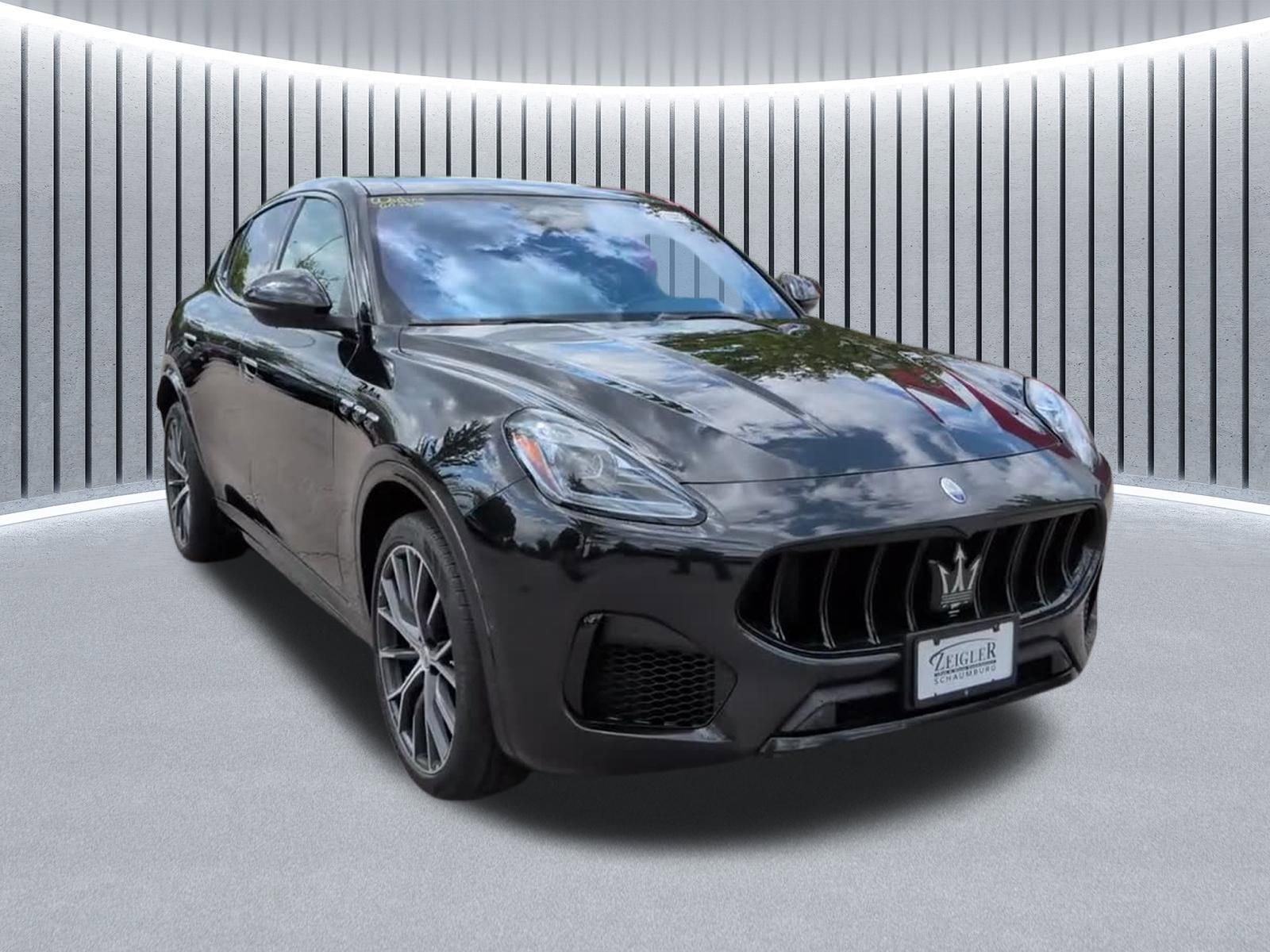 Used 2023 Maserati Grecale Modena AWD/4WD image 1
