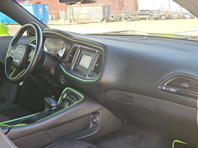 Used 2015 Dodge Challenger R/T w/ Quick Order Package 28B R/T RWD image 19