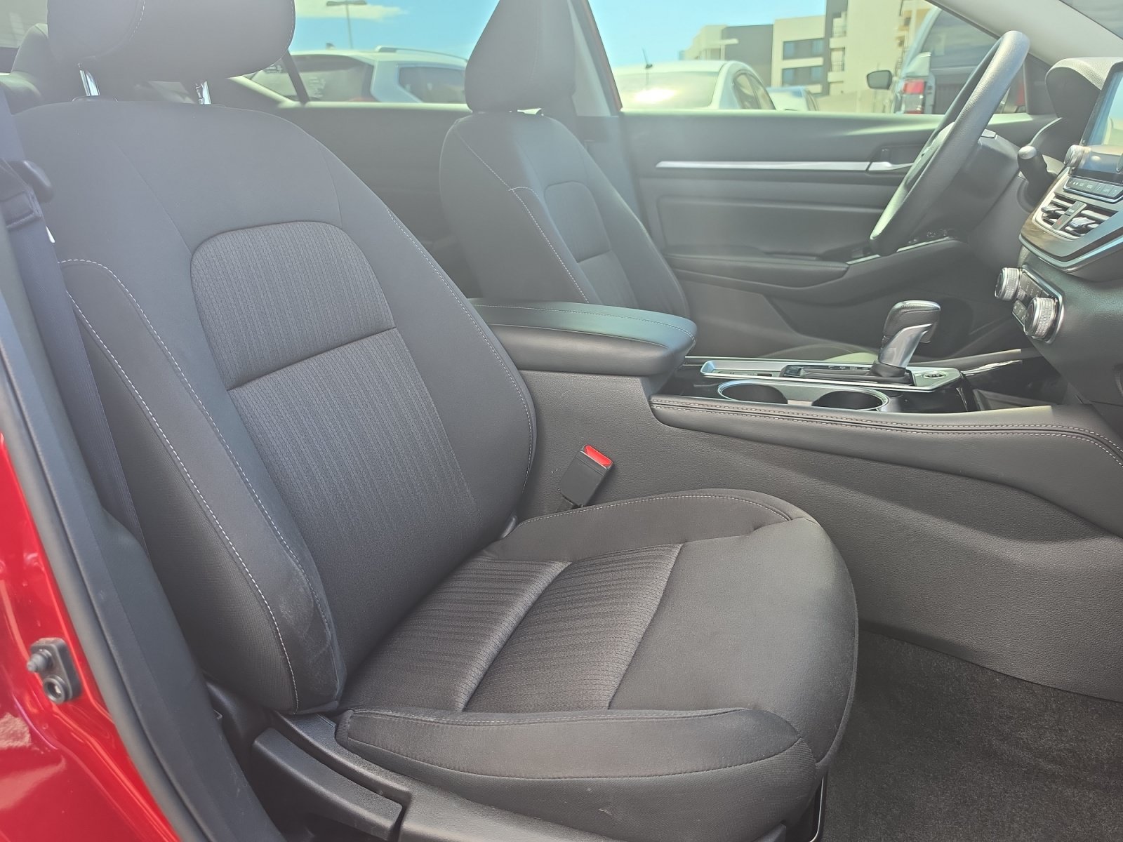 Used 2023 Nissan Altima 2.5 SV AWD/4WD image 28