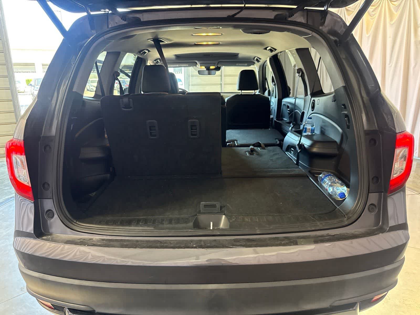 Used 2021 Honda Pilot Special Edition image 12
