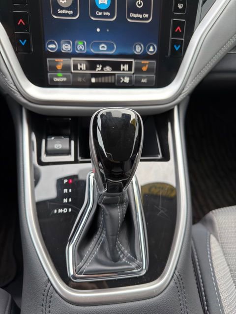 Used 2025 Subaru Outback Premium image 14