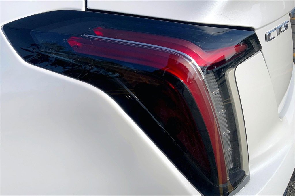 Used 2025 Cadillac CT5 Sport image 27