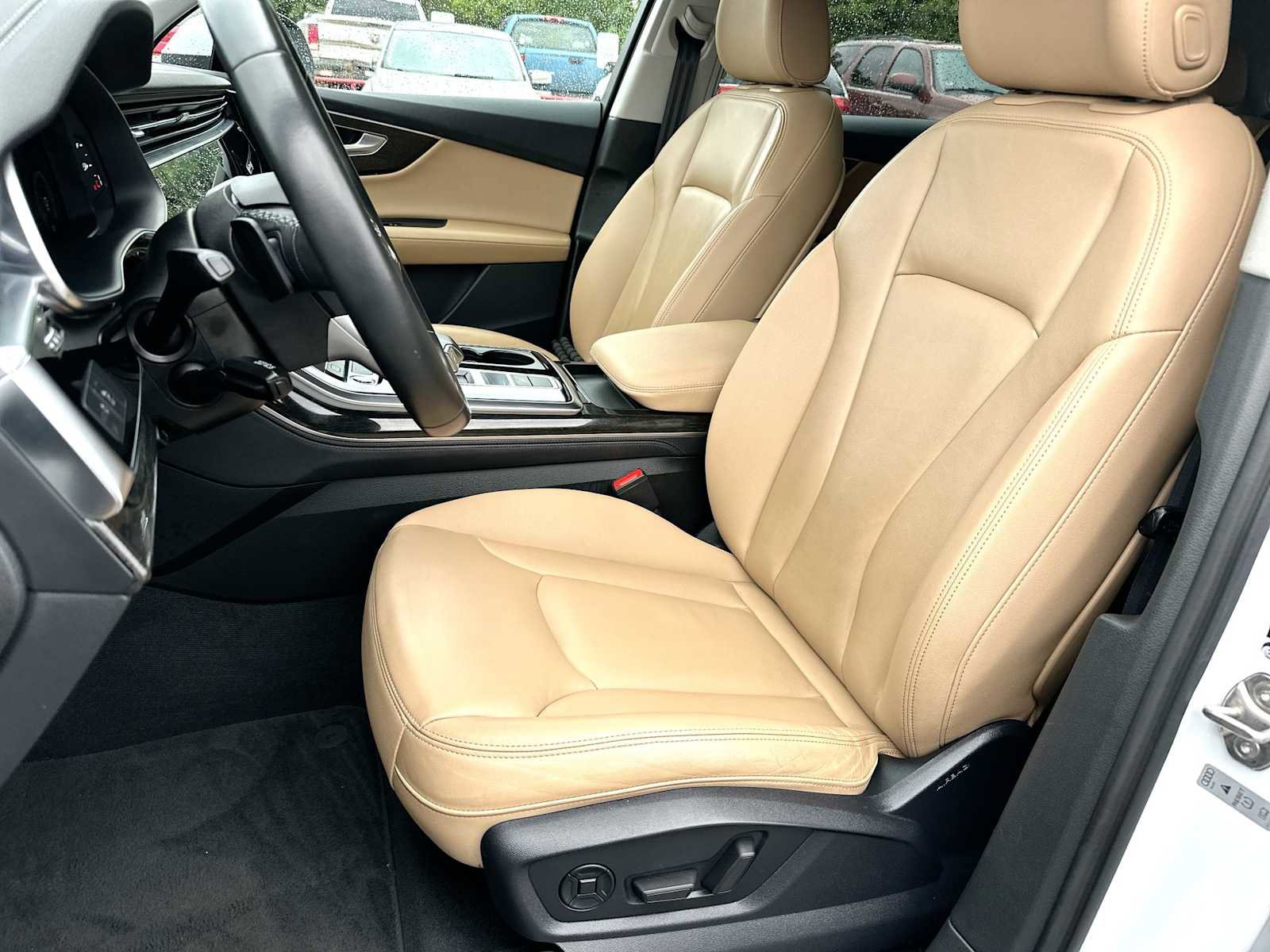 Used 2023 Audi Q7 3.0T Premium Plus image 17