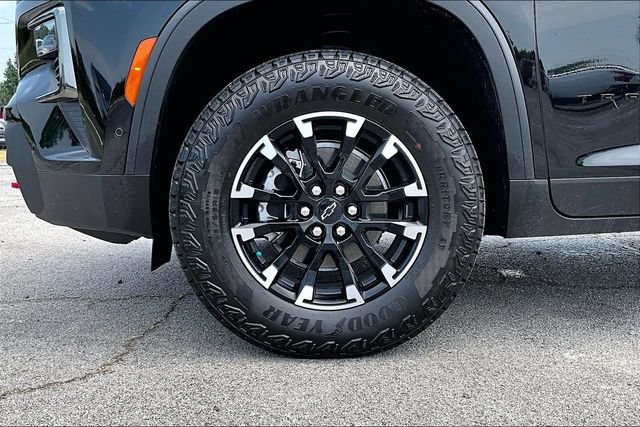 New 2026 Chevrolet Traverse Z71 w/ Enhanced Driving Package AWD/4WD image 12