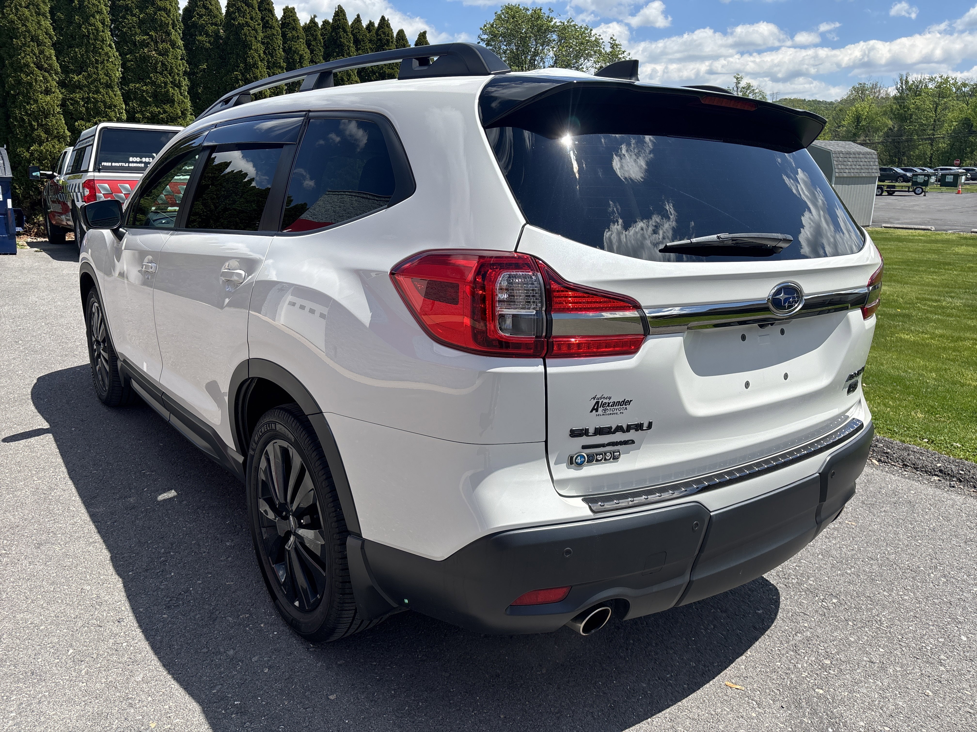 Used 2022 Subaru Ascent Onyx Edition AWD/4WD image 7