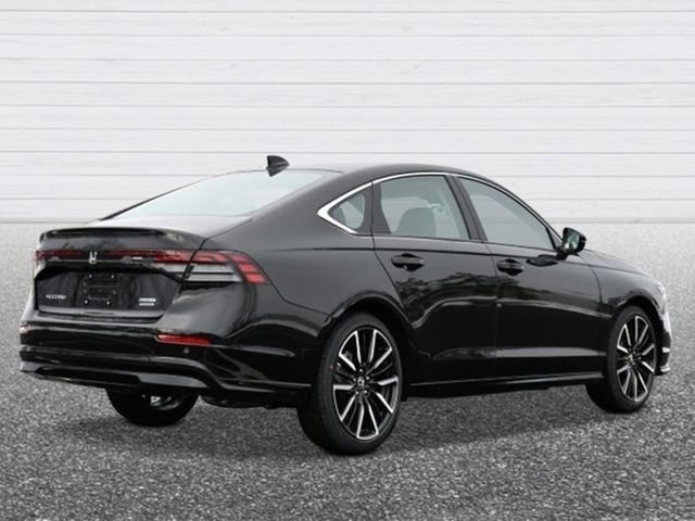 New 2026 Honda Accord Touring image 5