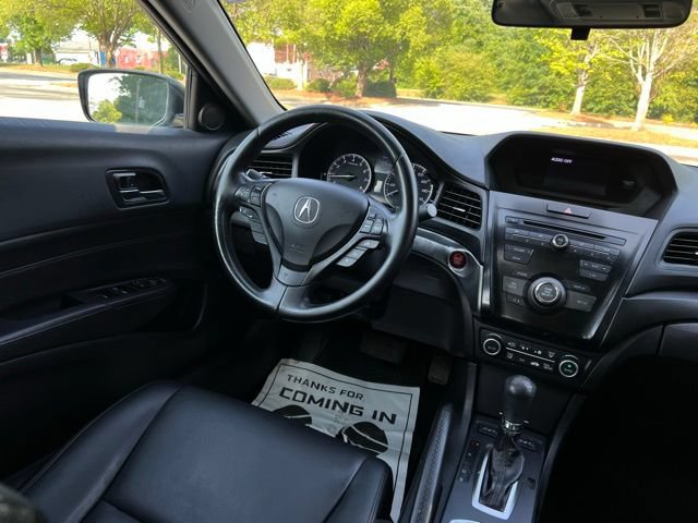 Used 2017 Acura ILX FWD image 28