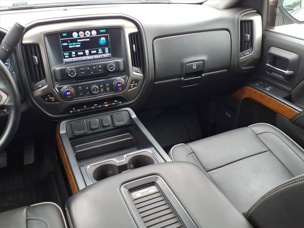 Used 2018 Chevrolet Silverado 1500 High Country image 13