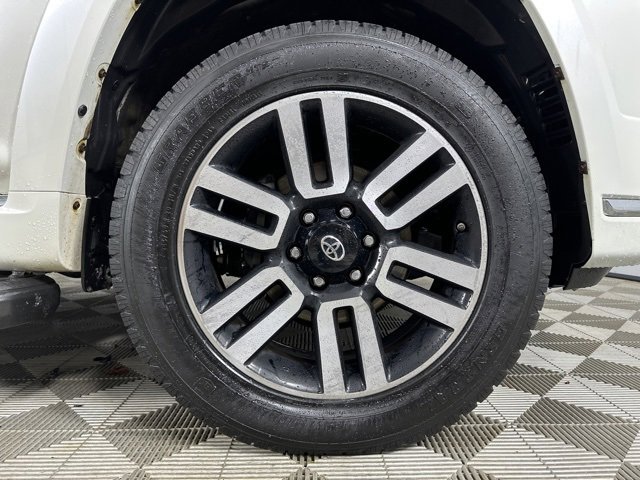 Used 2019 Toyota 4Runner Limited image 9