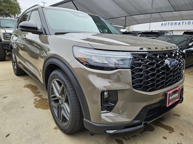 New 2026 Ford Explorer ST w/ Sun And Sound Package image 6